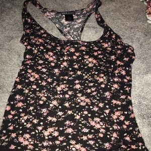 Floral tank top with super cute back!